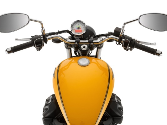 Фото мотоцикла Moto Guzzi V9 Roamer